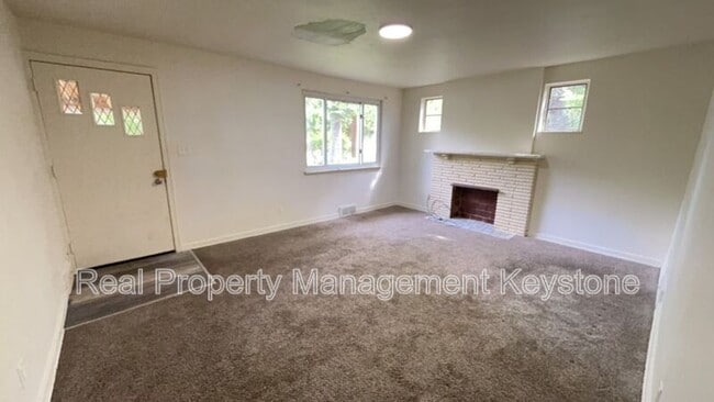 Photo - 2509 Farkas Pl House