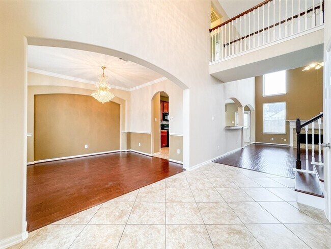 Foto del edificio - 4806 Lakefront Terrace Ct