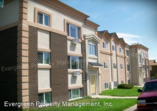 Primary Photo - 2034-2036 W Plum St