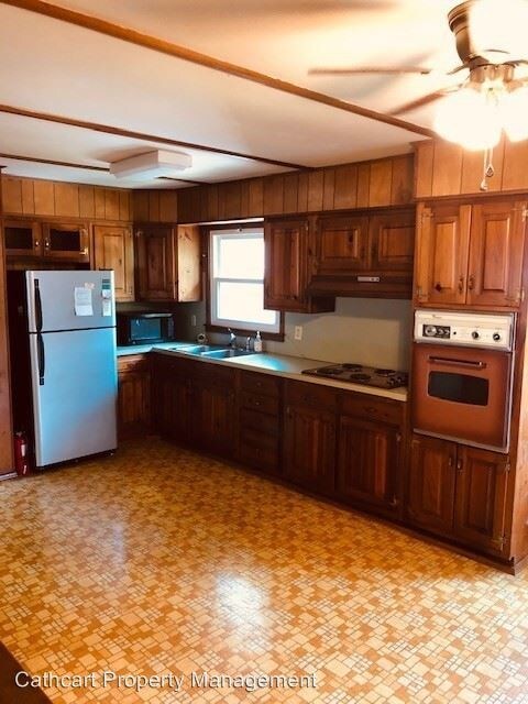 Building Photo - 3 br, 1 bath House - 2220 Williamsburg Road