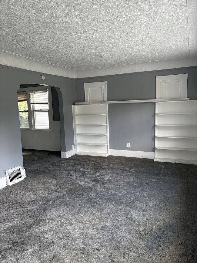 Foto del edificio - 13522 Glastonbury Ave