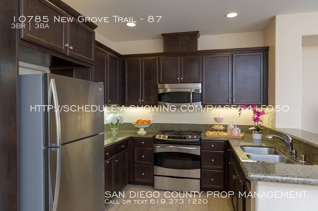 Building Photo - Upgraded townhome in Highlands Village