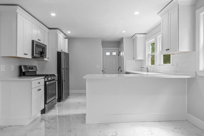 Foto del edificio - 170 Calumet St