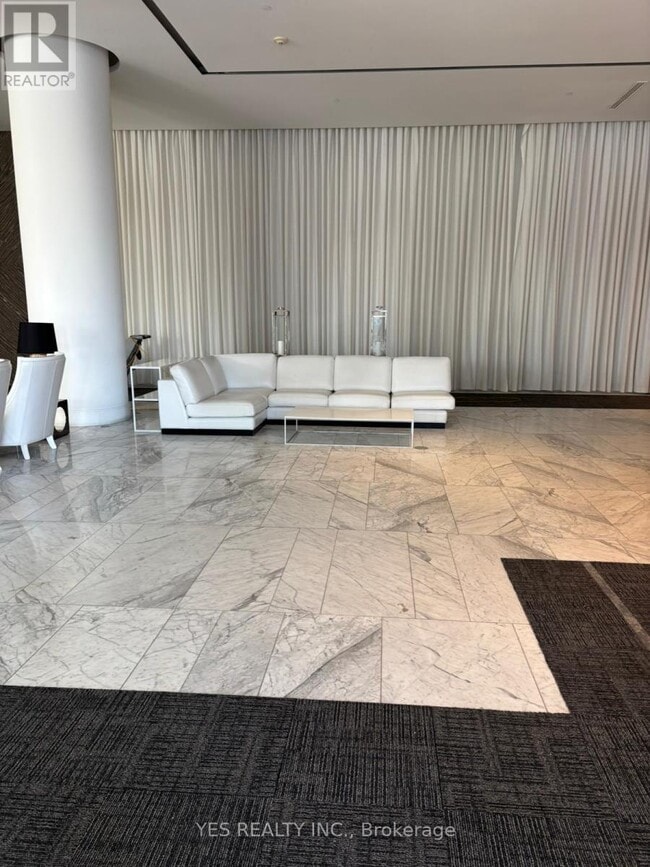 Building Photo - 90 PARKLAWN ROAD W