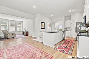 Building Photo - 2910 Clemente Wy