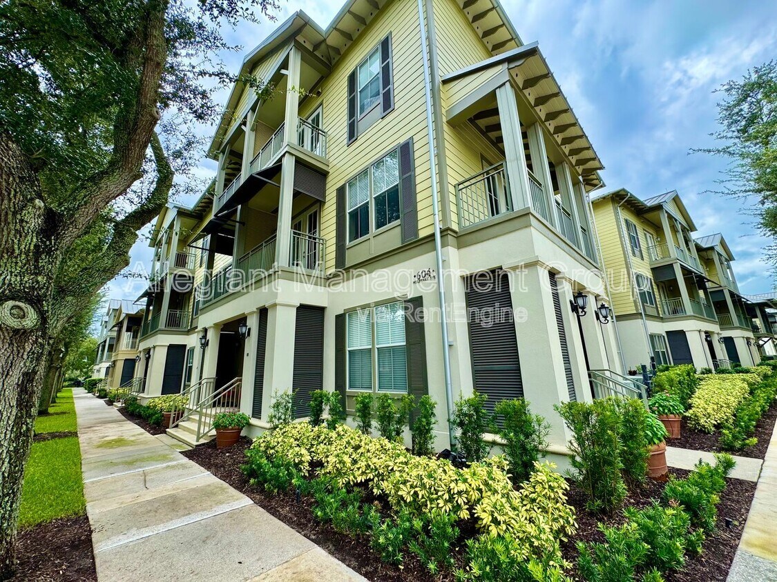 Primary Photo - 604 Mulberry Ave