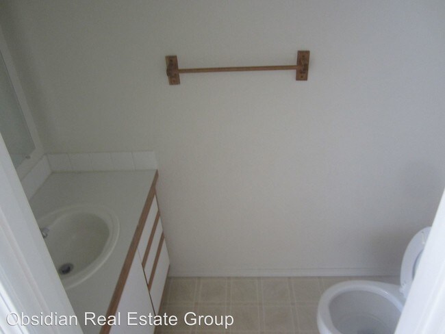 Foto del edificio - 2002 SW Canyon Dr