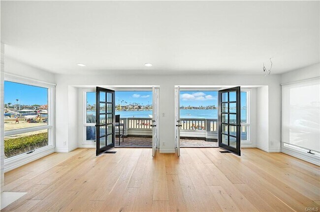 Building Photo - 6312
