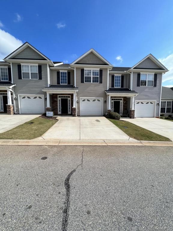 46 Roselite Circle House for Rent in Greer, SC