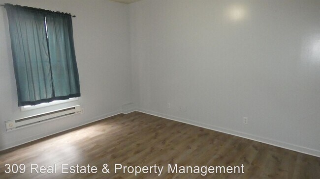 Building Photo - 156 Maywood Avenue