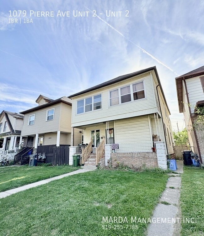 Building Photo - 1079 Pierre Ave