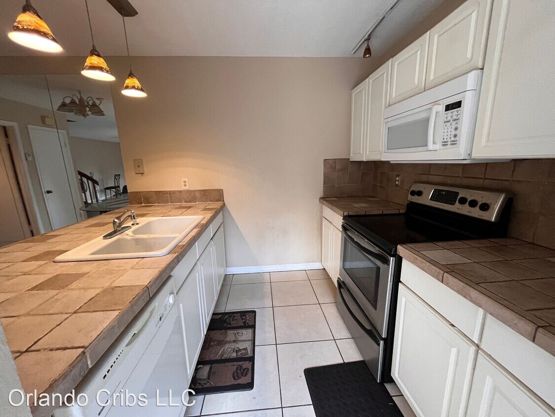 Foto principal - 2 br, 2.5 bath House - 5373 Bamboo Court