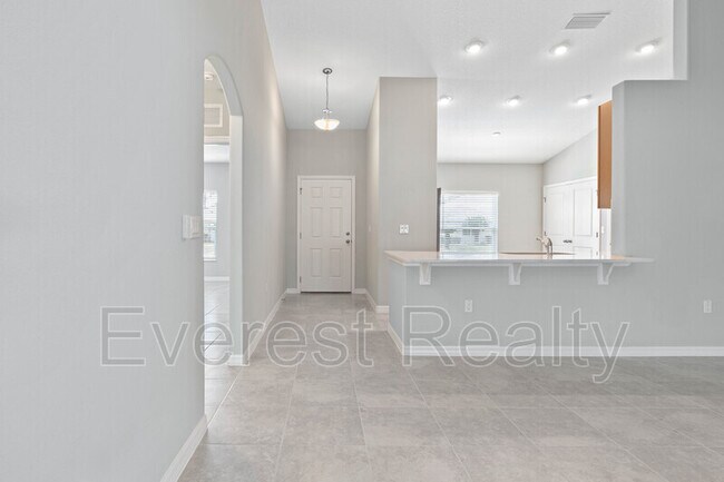 Building Photo - 116 Bridgehaven Dr
