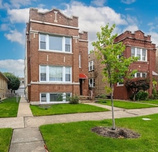 Building Photo - 3414 N Ridgeway Ave