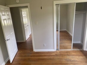 Building Photo - 205 W Rittenhouse St