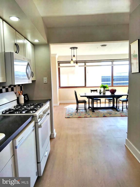 Foto del edificio - 4515 Willard Ave