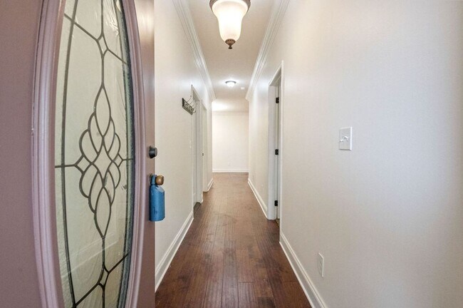 Foto del edificio - Sprawling 4-BR Niceville Rental with Gourmet Kitchen & 2-Car Garage!