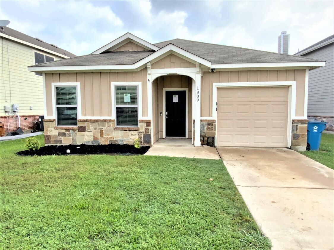 1809 Vineridge Ln House Rental in Burleson, TX