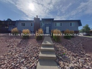 Building Photo - 4725 Picturesque Dr