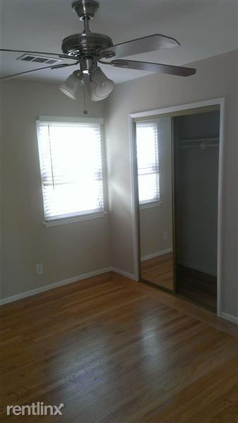Building Photo - 892 Linnea Ave