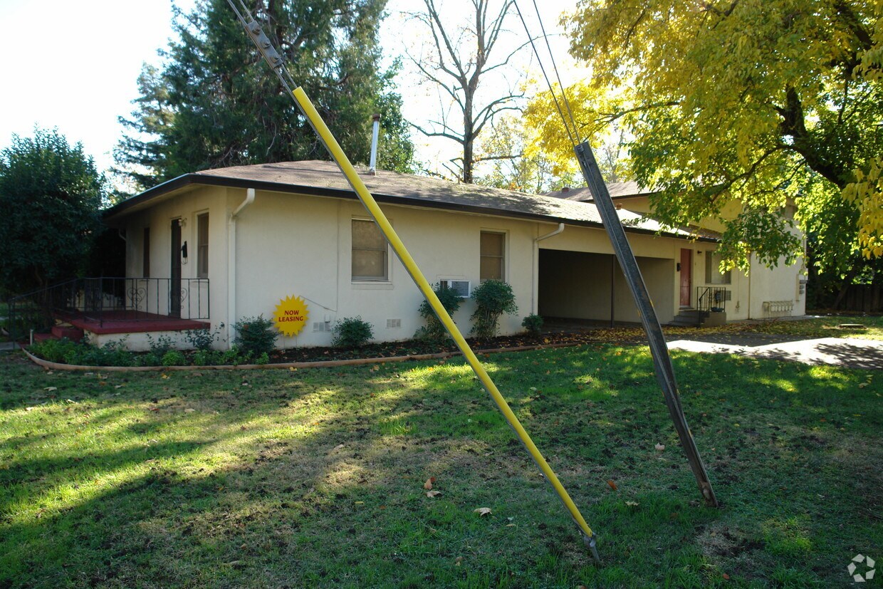 Foto principal - 404 Oak St