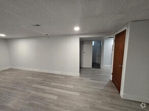 Building Photo - 1836 Clark Ave