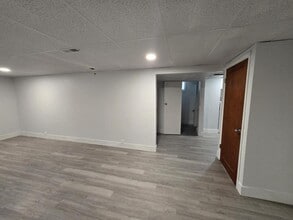Building Photo - 1836 Clark Ave
