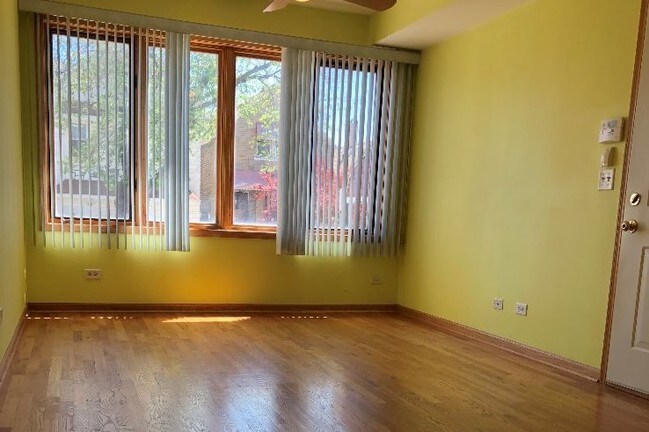 Foto del edificio - 3714 S Hermitage Ave