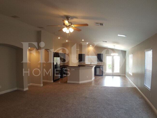 Building Photo - 5728 Hornbrook St
