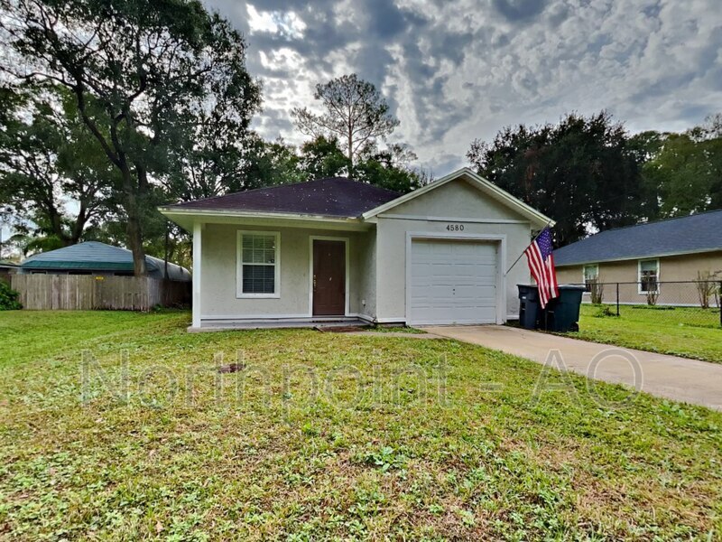 Primary Photo - 4580 Hudnall Rd