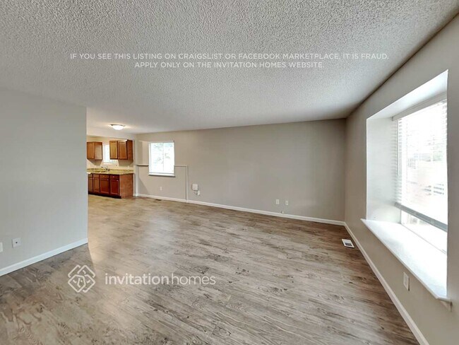 Foto del edificio - 17525 E Union Dr