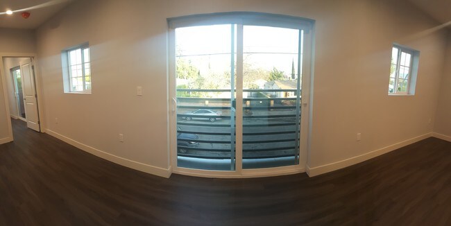 Living Room Balcony - 6039 Craner Ave