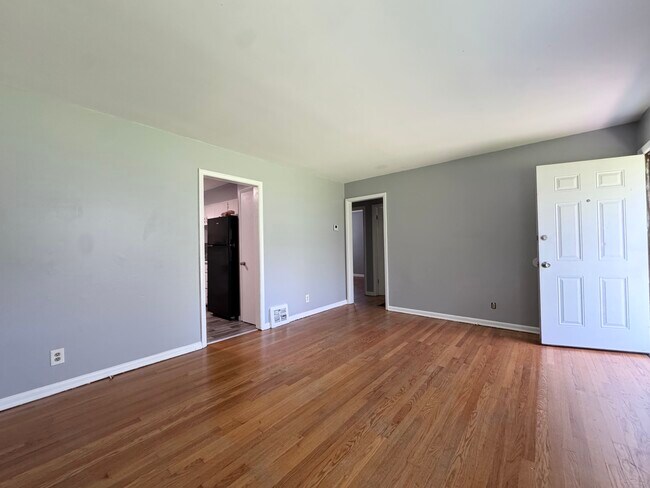 Foto del edificio - 4511 Virginia Ave