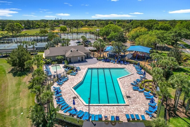 Foto del edificio - Move-In Ready, Pet-Friendly 4BR in Waterford Lakes!