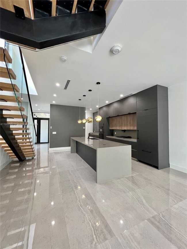 Foto del edificio - 815 NE 17th Terrace