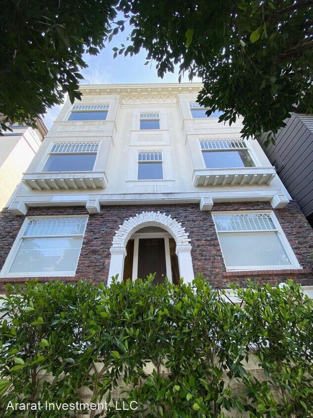 Primary Photo - 2429 Vallejo St