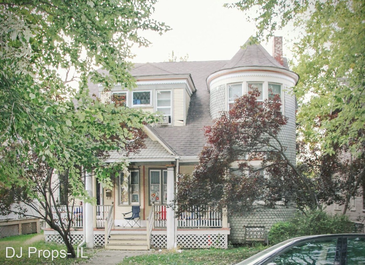 Foto principal - 3 br, 1.5 bath House - 926 22nd Street
