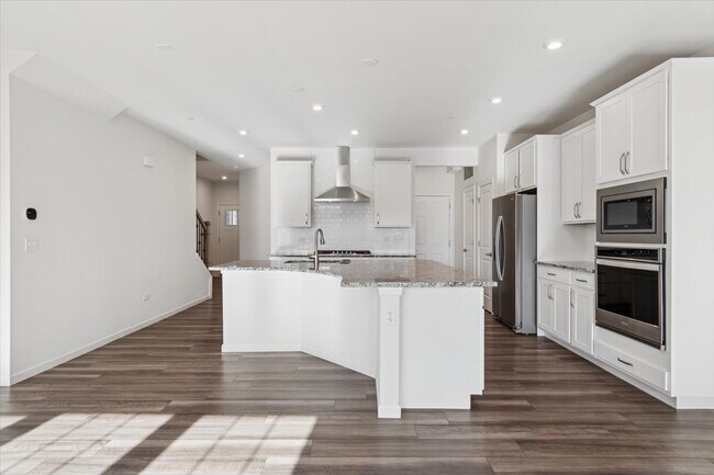 Foto del edificio - 2206 Weatherbee Ln