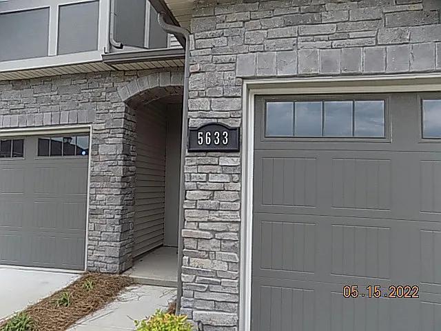 Foto del edificio - 5633 Garrow Glen Rd