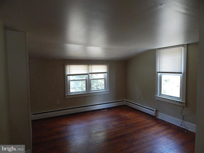 Building Photo - 92 Martins Ln