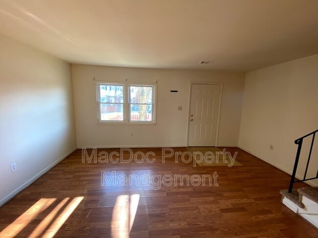 Photo - 3456 Beale Ct Townhome