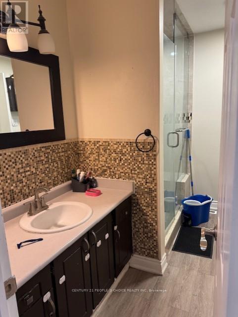 Photo du bâtiment - 73 Mallard Crescent