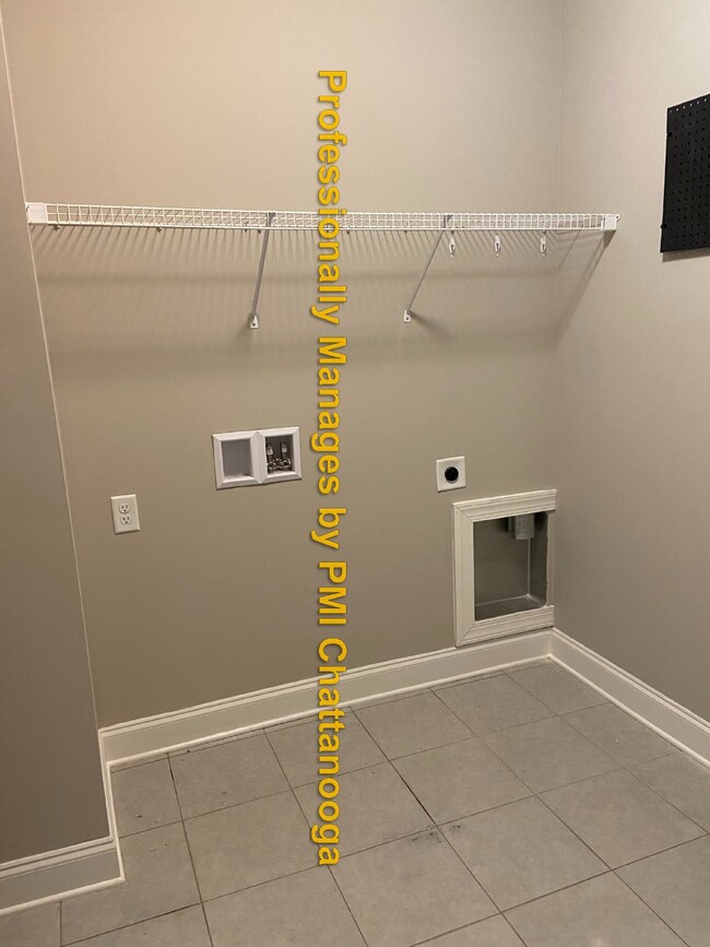 Building Photo - Gorgeous Home in Ooltewah