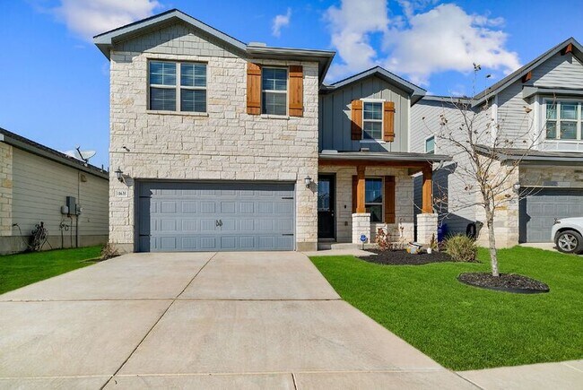 Photo - 11635 Bakersfield Pass House