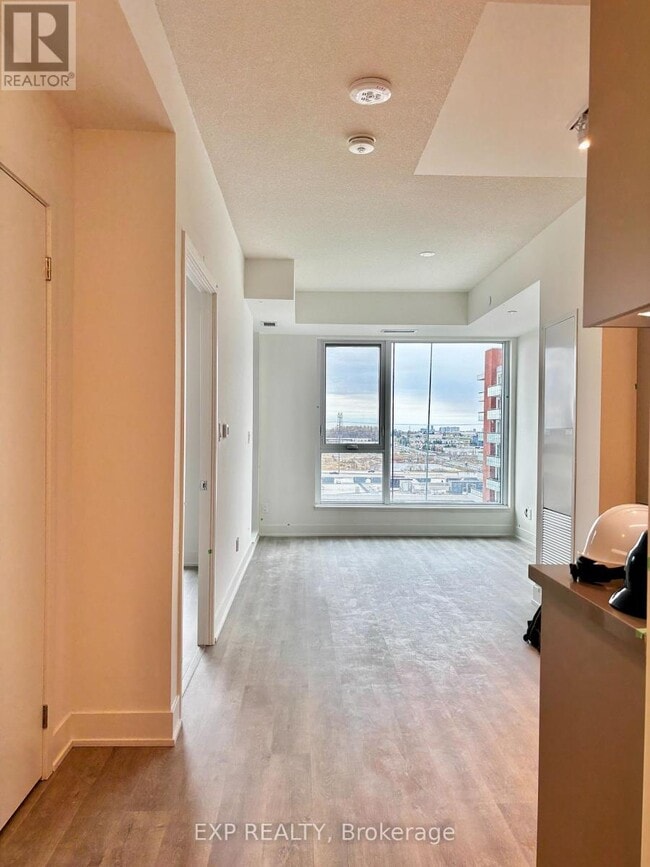 Building Photo - 38 Andre de Grasse St