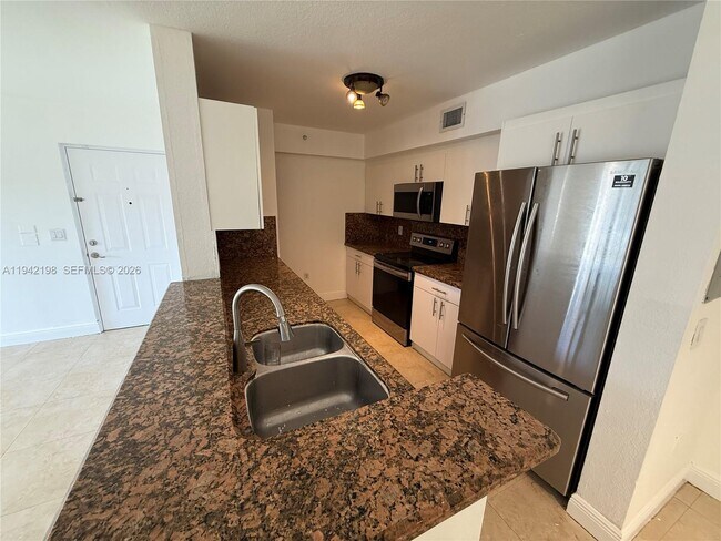 Foto del edificio - 15460 SW 284th St