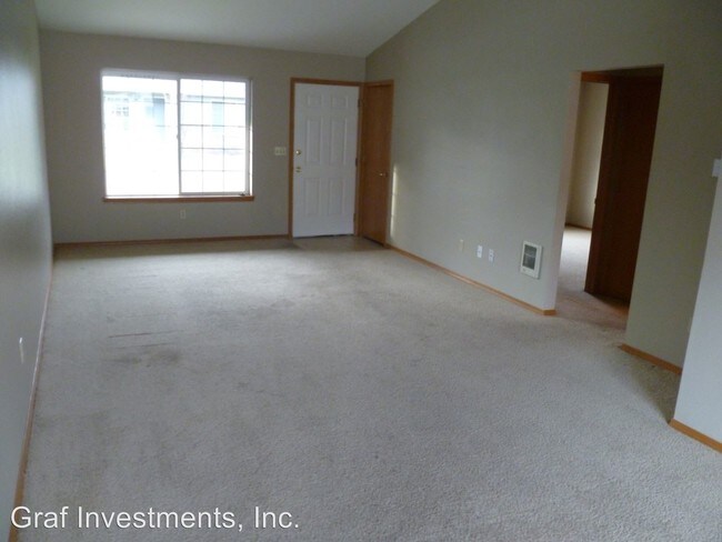 Building Photo - 1000 Speyers Rd