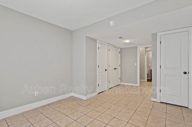 Foto del edificio - 7167 Holland Ln