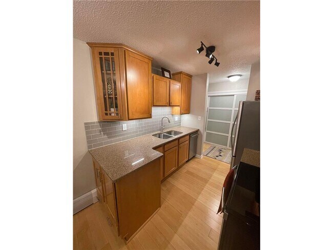 Foto del edificio - 907 Coulee Rd