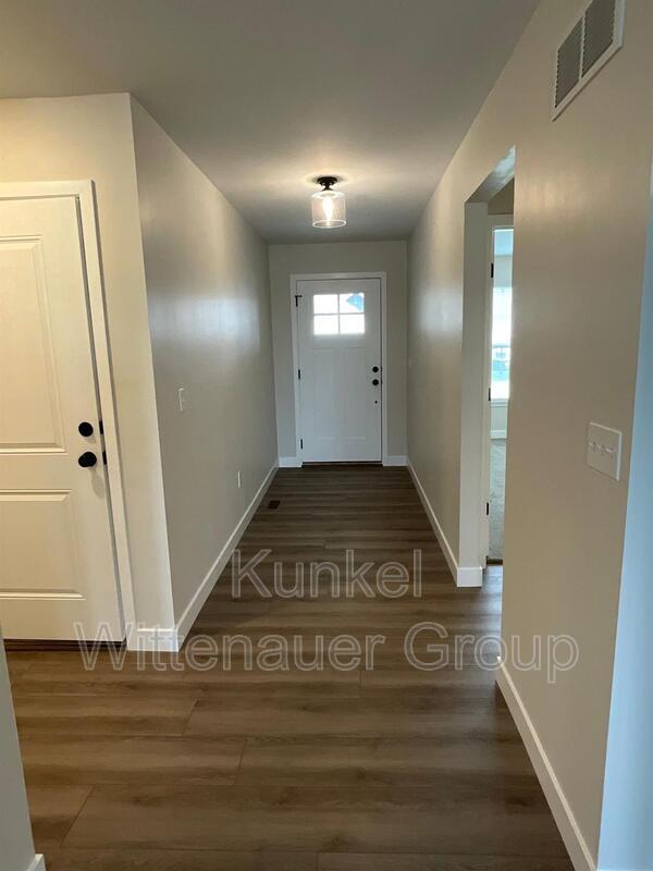 Foto del edificio - 812 Applewood Creek Dr